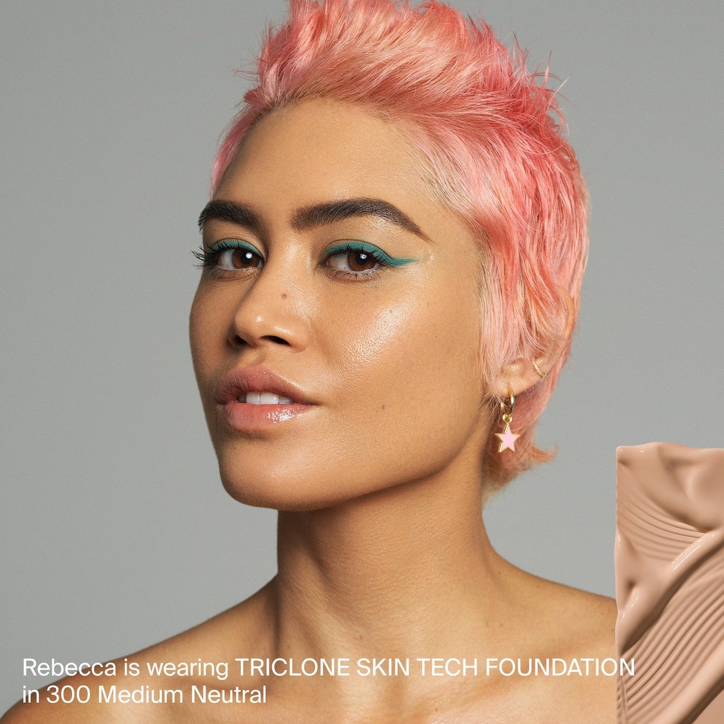 TRICLONE™ SKIN TECH MEDIUM COVERAGE FOUNDATION