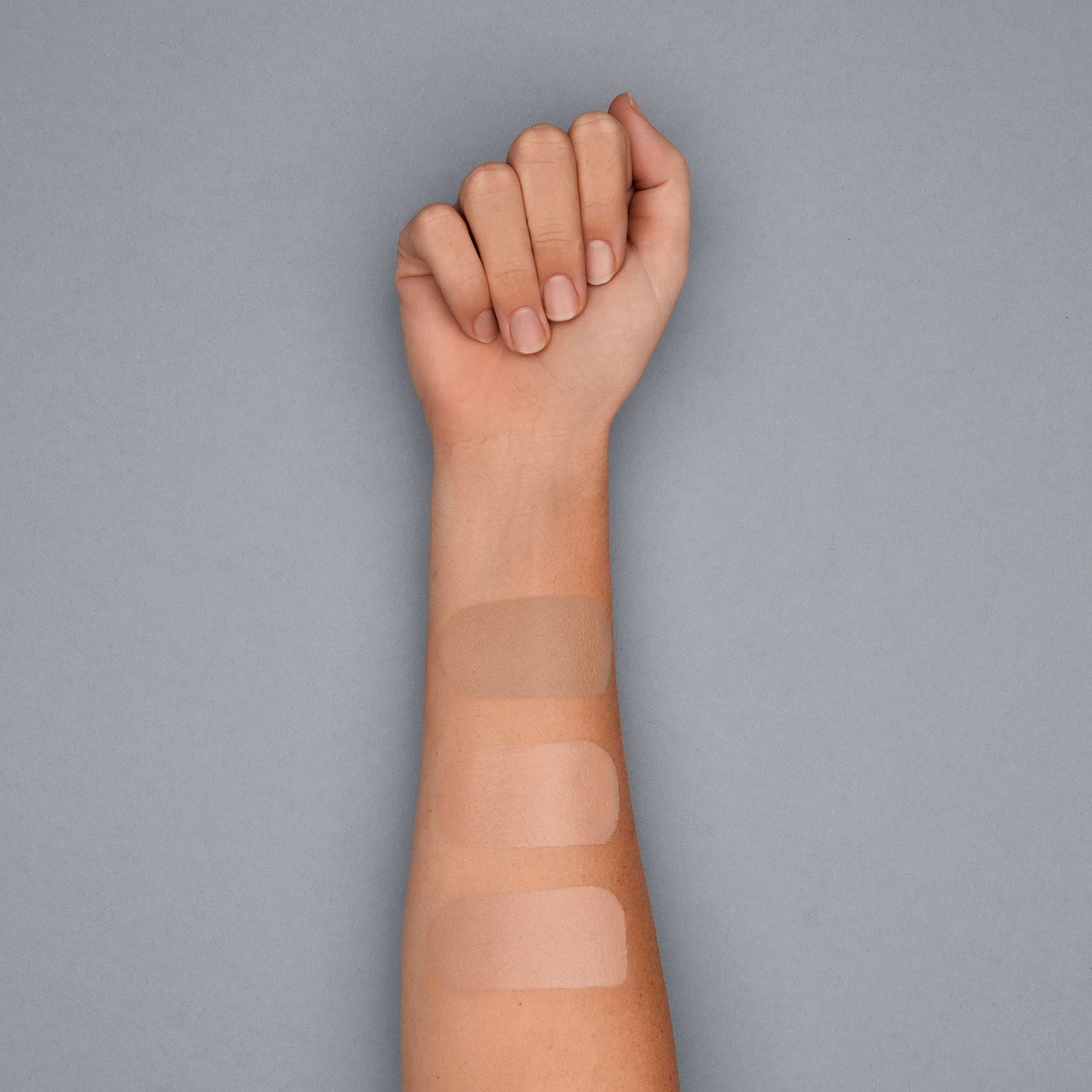 TRICLONE™ SKIN TECH FOUNDATION DISCOVERY SET