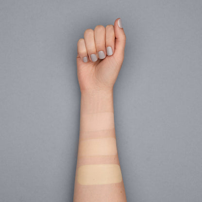 TRICLONE™ SKIN TECH FOUNDATION DISCOVERY SET
