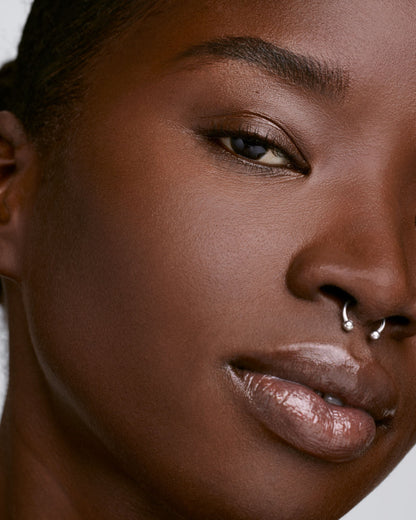 We're Even Hydrating Longwear Concealer — 490N