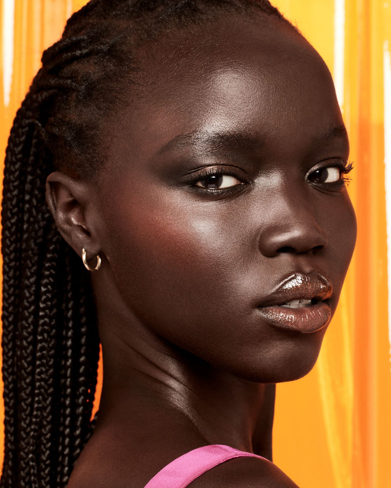 Hot Cheeks Velour Blushlighter — Bak'd Peach