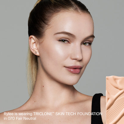 TRICLONE™ SKIN TECH MEDIUM COVERAGE FOUNDATION
