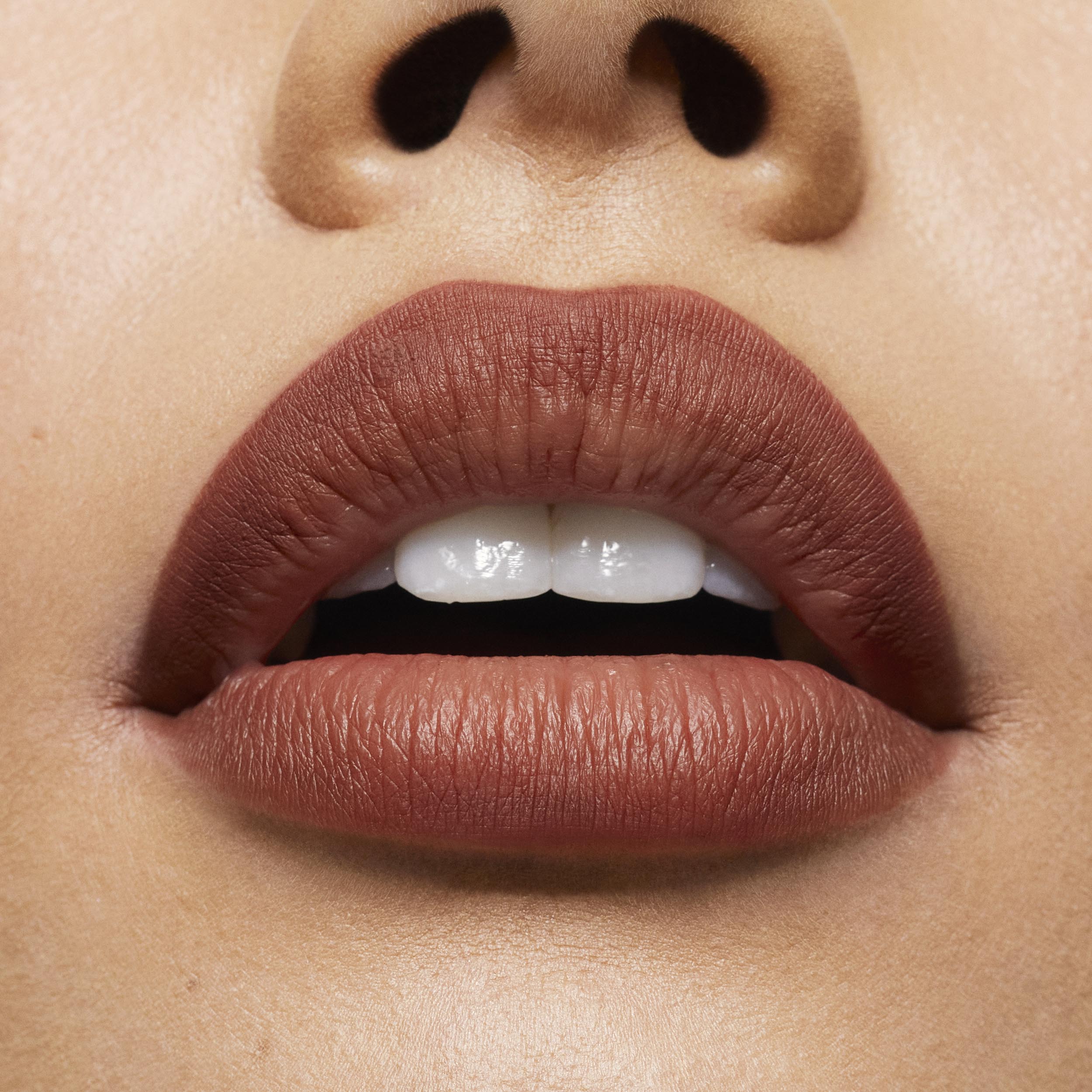 Precision Pout Lip Liner