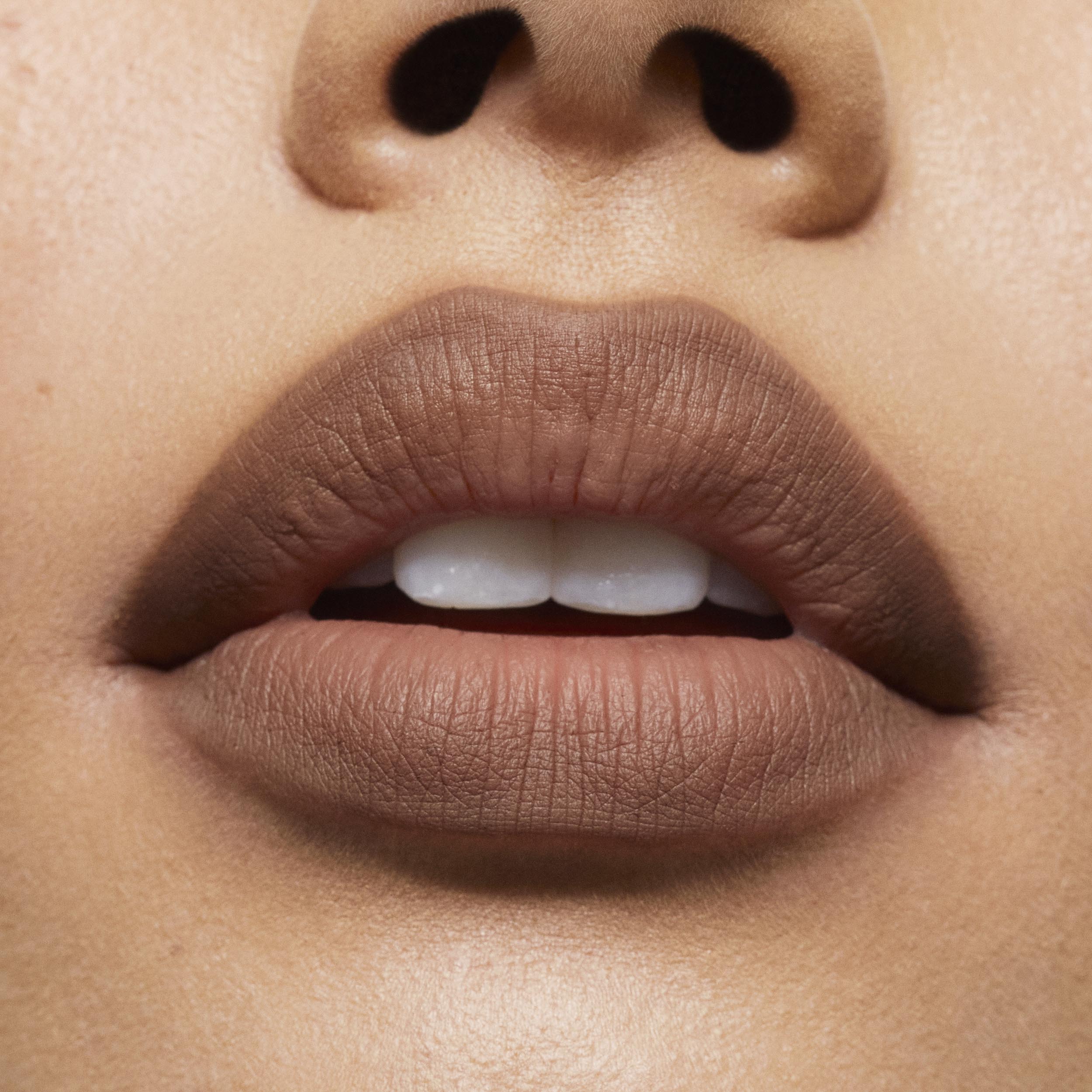 Precision Pout Lip Liner