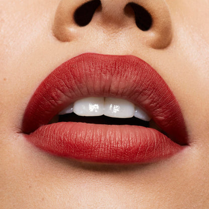Precision Pout Lip Liner