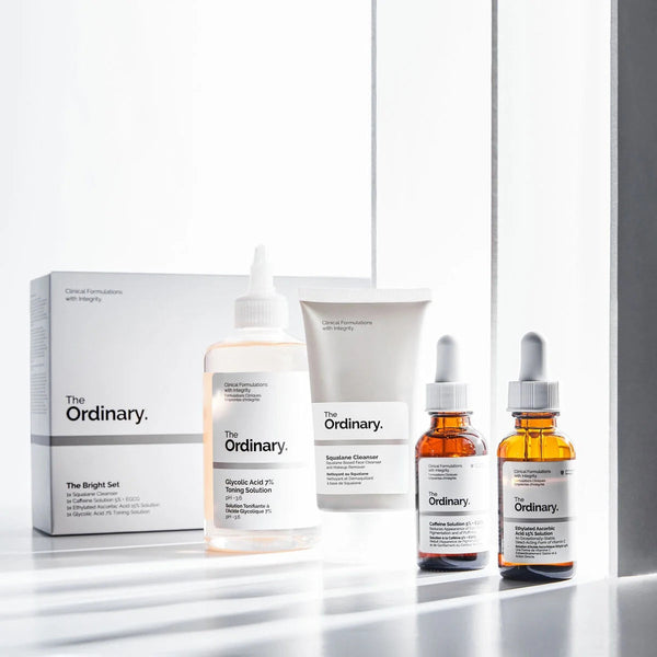 The Bright Set – Coffret Éclat – The Ordinary