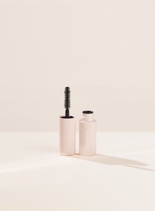 Perfect Strokes Universal Volumizing Mascara Mini